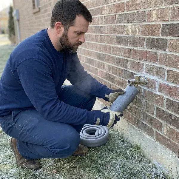 Professional plumbers for frozen pipes, Baltimore, MD
